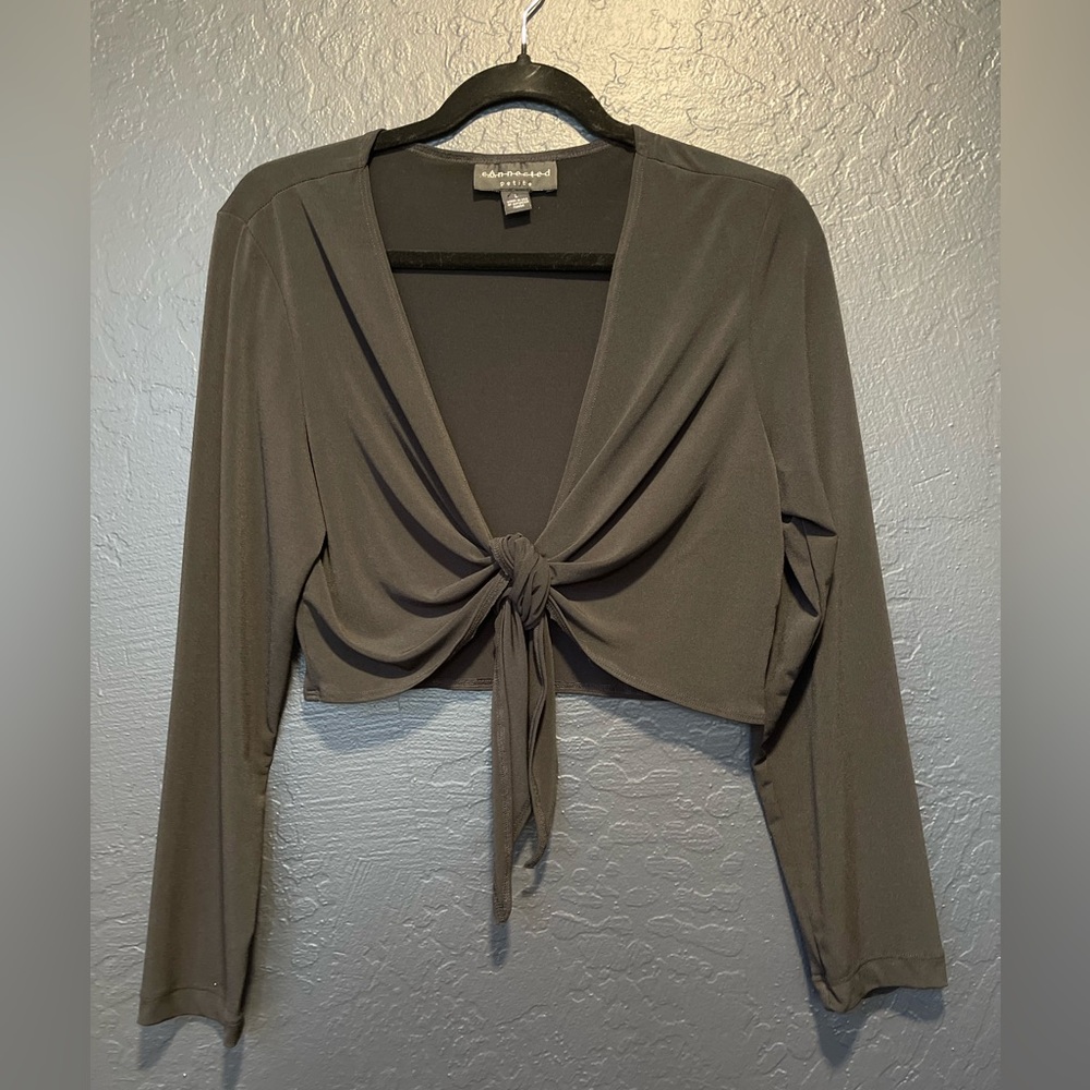 Connected Petite Size L.